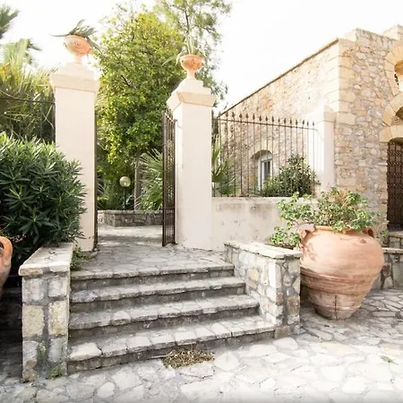 Allegroitalia Torre Artale Palermo 4* Трабия